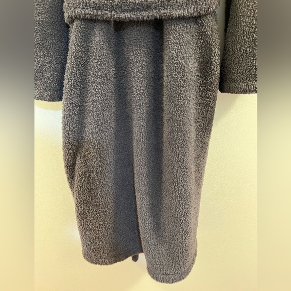 Barefoot Dreams CozyChic® Unisex Robe - Picture 5 of 16